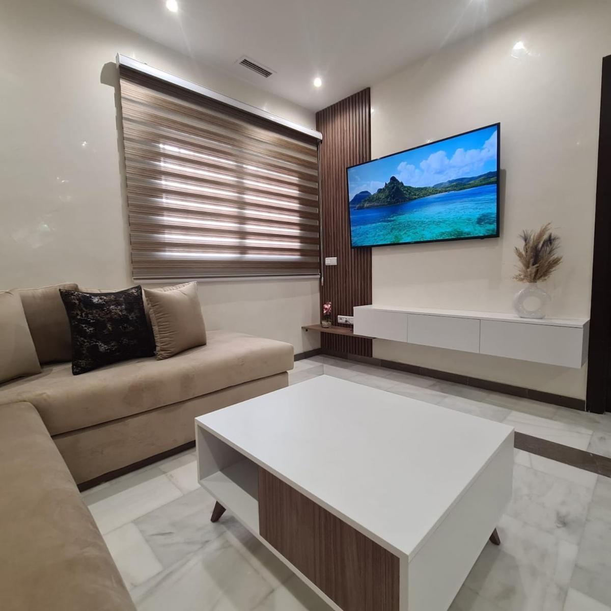 Bel Appartement Sur La Corniche Apartment *